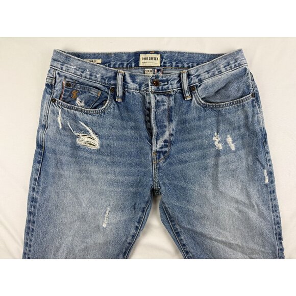 Todd Snyder Mens SLIM FIT SELVEDGE JEAN IN DESTROYED BROOME WASH Size 32x30 - Picture 4 of 13